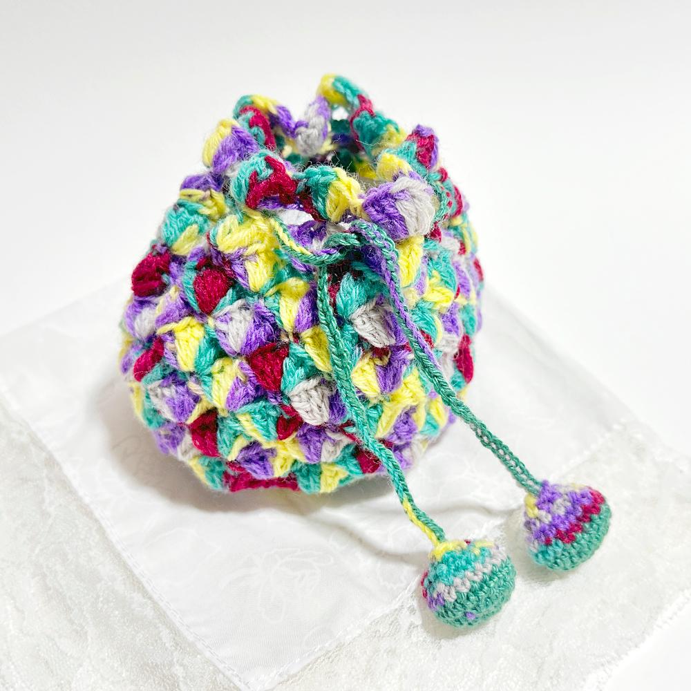 寒色系カラフルな手編みのポーチ　（毛糸ポーチ／かぎ編み／大人可愛い） | 4枚目