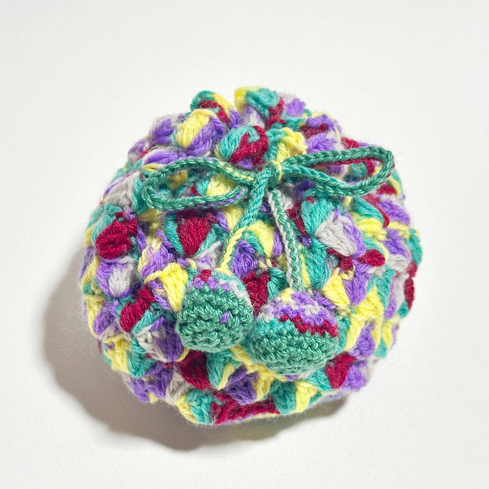 寒色系カラフルな手編みのポーチ　（毛糸ポーチ／かぎ編み／大人可愛い） | 8枚目